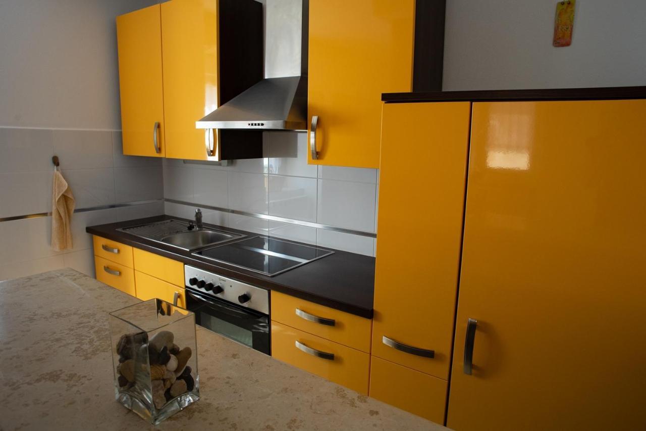 Olive Tree Apartments Умаг Экстерьер фото
