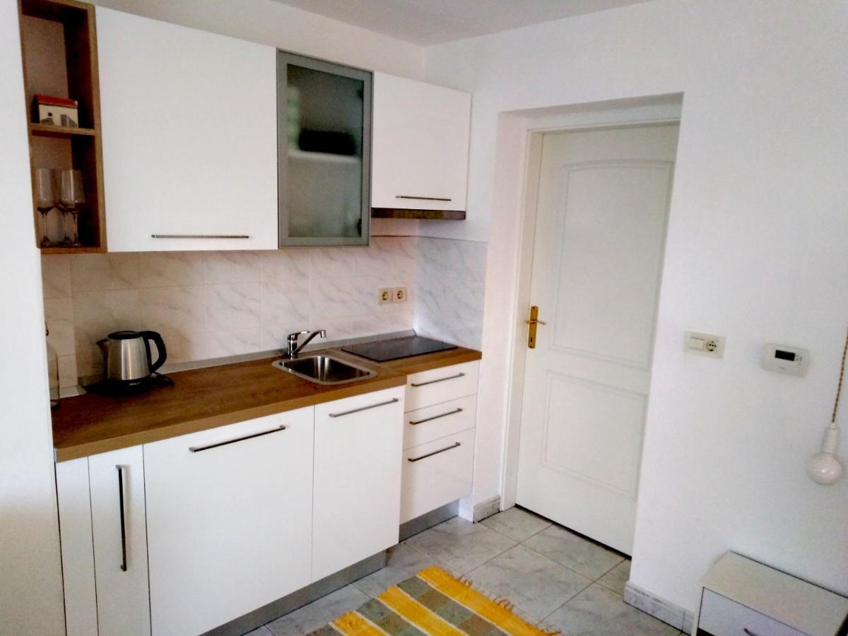 Olive Tree Apartments Умаг Экстерьер фото